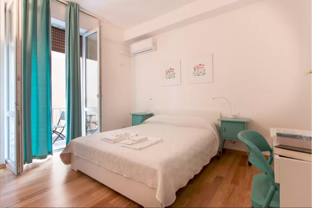 Via Colombo Holiday Rooms La Spezia Exteriör bild