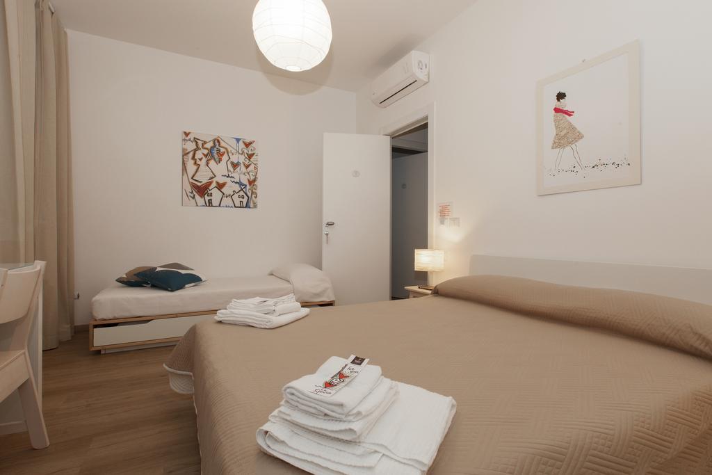 Via Colombo Holiday Rooms La Spezia Rum bild